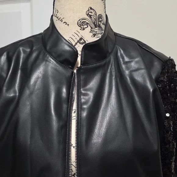 Colleen Lopez Sequin Sleeve Faux Leather Bomber Jacket Coat Small Black - Picture 3 of 9
